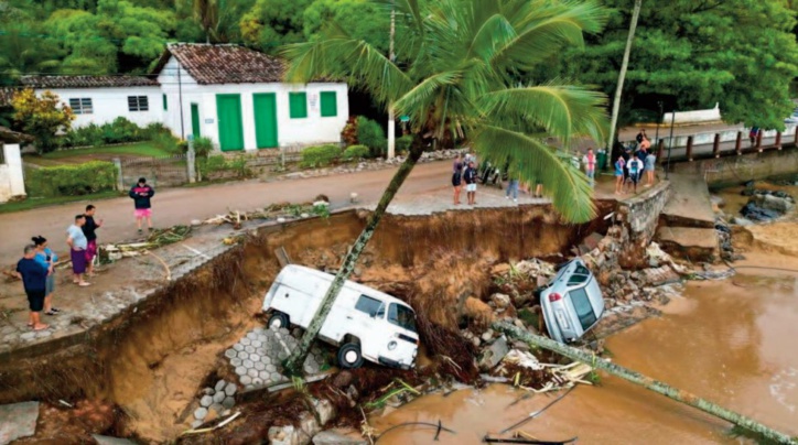 Le bilan des inondations au Brésil s'alourdit à 40 morts