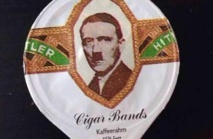 Insolite : Des dosettes de crème à l'effigie de Mussolini et d'Hitler Insolite : Des dosettes de crème à l'effigie de Mussolini et d'Hitler