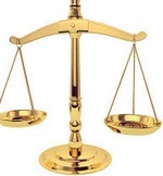 18 personnes, dont des policiers, devant la justice 18 personnes, dont des policiers, devant la justice
