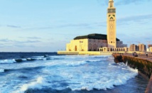 Les touristes étrangers dépensent 700 millions de dollars à Casablanca Les touristes étrangers dépensent 700 millions de dollars à Casablanca