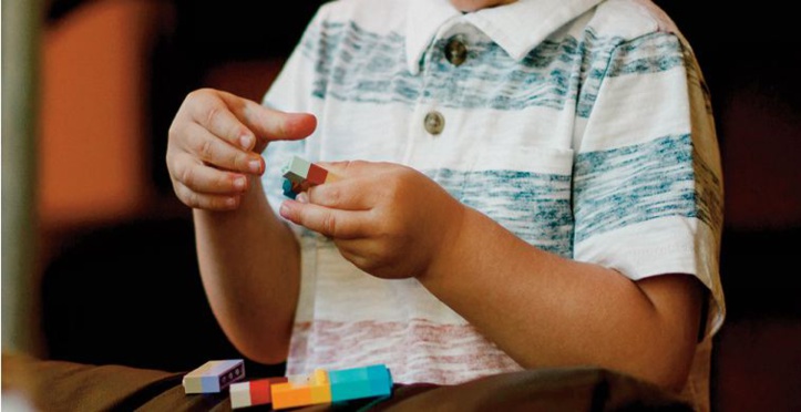 C’est à l’école de s’adapter et non l’inverse C’est à l’école de s’adapter et non l’inverse