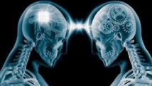 Un cerveau humain qui en contrôle un autre Un cerveau humain qui en contrôle un autre