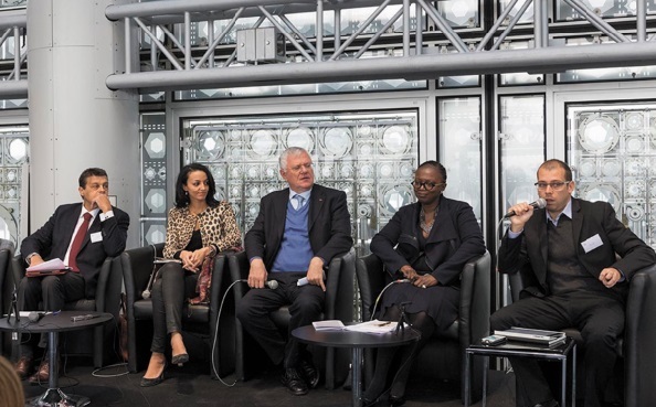 D. Benhima : "Nous essayons d'être la dernière compagnie à quitter un pays en crise" D. Benhima : "Nous essayons d'être la dernière compagnie à quitter un pays en crise"