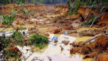 La ruée vers l'or provoque une catastrophe écologique dans l'Amazonie péruvienne La ruée vers l'or provoque une catastrophe écologique dans l'Amazonie péruvienne
