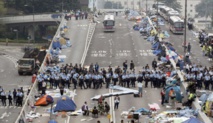 La police de Hong Kong interpelle les irréductibles La police de Hong Kong interpelle les irréductibles