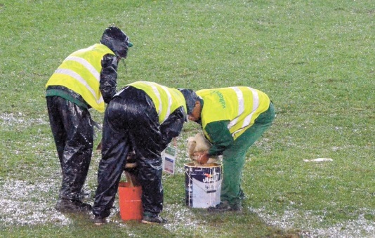 Après le scandale du Mondial des clubs l’opinion publique réclame des comptes Après le scandale du Mondial des clubs l’opinion publique réclame des comptes