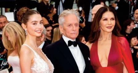 Michael Douglas face au cancer: Il me reste peut-être 15 ans à vivre Michael Douglas face au cancer: Il me reste peut-être 15 ans à vivre