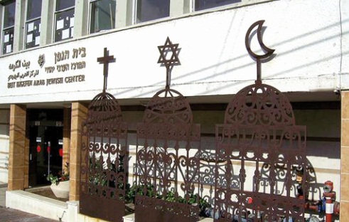 Liberté des cultes et respect des religions Liberté des cultes et respect des religions