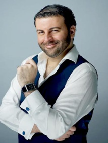 David Serero, le baryton franco-marocain: l’opéra Royal du Maroc entend aussi promouvoir l’opéra en darija David Serero, le baryton franco-marocain: l’opéra Royal du Maroc entend aussi promouvoir l’opéra en darija