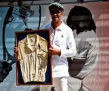 Une fresque immortalise enfin Yannick Noah à Roland-Garros Une fresque immortalise enfin Yannick Noah à Roland-Garros