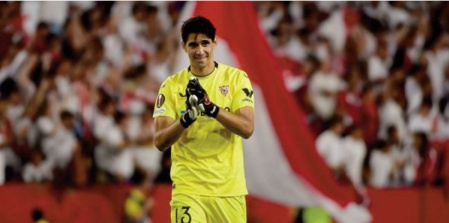 Liga Bounou, meilleur joueur du FC Séville pour le mois de mai