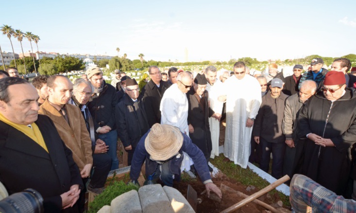 ​Emouvantes funérailles de Mohamed Mansour