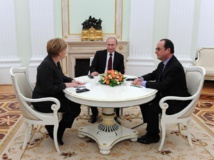 Initiative de paix de Hollande et Merkel en Ukraine Initiative de paix de Hollande et Merkel en Ukraine
