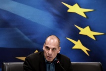 La Grèce, isolée, réaffirme ne plus vouloir d'aide La Grèce, isolée, réaffirme ne plus vouloir d'aide