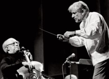 La famille du compositeur Leonard Bernstein défend Bradley Cooper