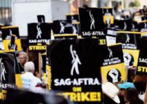 Grève à Hollywood: Dialogue de sourds entre patrons de studios et scénaristes Grève à Hollywood: Dialogue de sourds entre patrons de studios et scénaristes