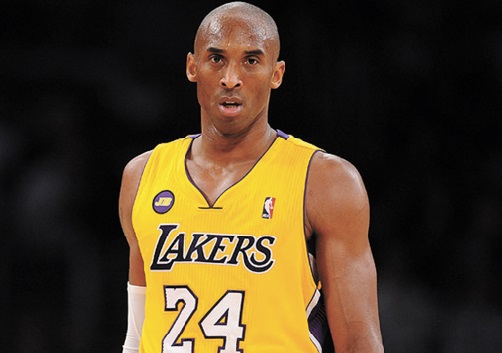 Top 20 des sportifs les mieux payés en 2014 : Kobe Bryant USA (Basketball) Top 20 des sportifs les mieux payés en 2014 : Kobe Bryant USA (Basketball)