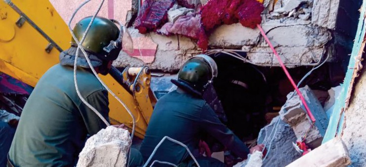 Course contre la montre pour secourir les victimes du séisme d'Al Haouz Course contre la montre pour secourir les victimes du séisme d'Al Haouz