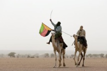 Le gouvernement malien et des mouvements armés signent un "accord de paix et de réconciliation" Le gouvernement malien et des mouvements armés signent un "accord de paix et de réconciliation"