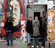 Chez Gainsbourg, guidé par la voix de sa fille Charlotte Chez Gainsbourg, guidé par la voix de sa fille Charlotte