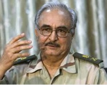 Le général Haftar nommé à la tête de l'armée du gouvernement reconnu en Libye Le général Haftar nommé à la tête de l'armée du gouvernement reconnu en Libye