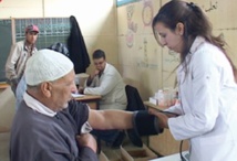 Caravane médicale au profit des habitants du village de Kerrouchen au Moyen-Atlas Caravane médicale au profit des habitants du village de Kerrouchen au Moyen-Atlas