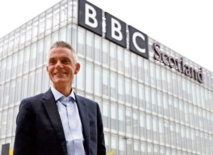 Le patron de la BBC défend l’ attitude du groupe lors du départ de Russell Brand