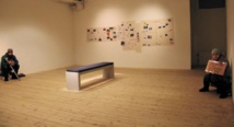 Des mendiants roms exposés comme œuvres d’art en Suède Des mendiants roms exposés comme œuvres d’art en Suède