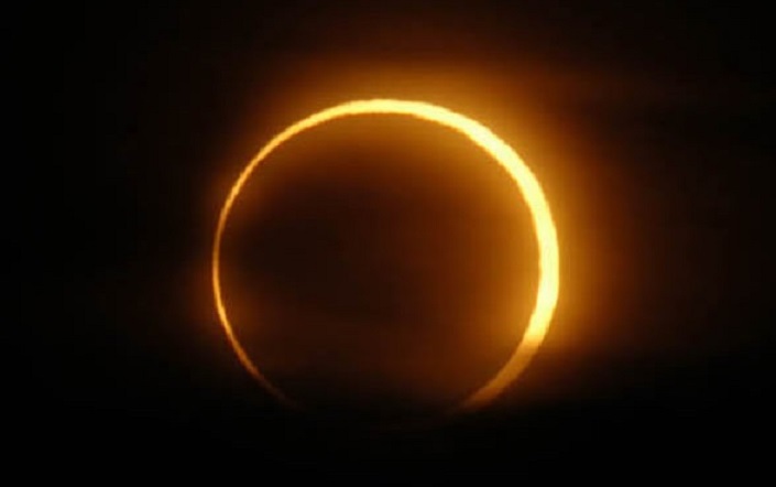 Entre l’éclipse solaire de vendredi et la grande marée de samedi, dame Lune assure le spectacle Entre l’éclipse solaire de vendredi et la grande marée de samedi, dame Lune assure le spectacle