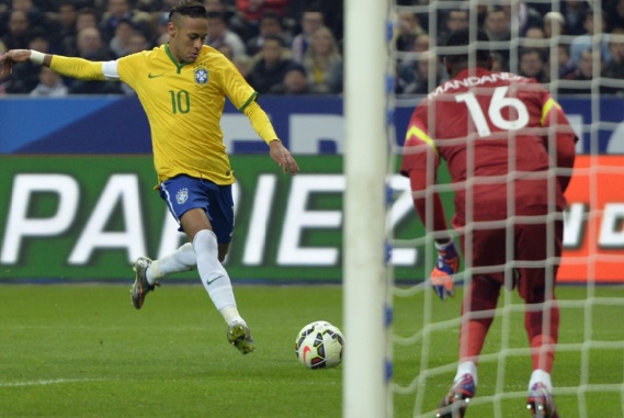 ​Neymar décisif et influent face aux Bleus