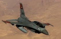 Obama lève le gel sur les livraisons d'armes lourdes à l'Egypte Obama lève le gel sur les livraisons d'armes lourdes à l'Egypte