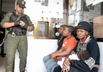 Razzia policière violente à Oran contre des migrants subsahariens Razzia policière violente à Oran contre des migrants subsahariens