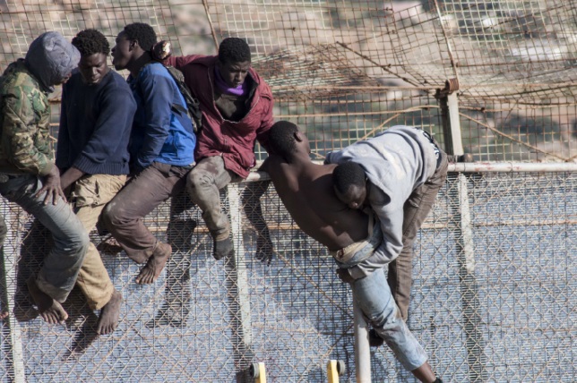 Le PSOE conteste devant le Tribunal constitutionnel la loi d’expulsion des migrants vers le Maroc Le PSOE conteste devant le Tribunal constitutionnel la loi d’expulsion des migrants vers le Maroc
