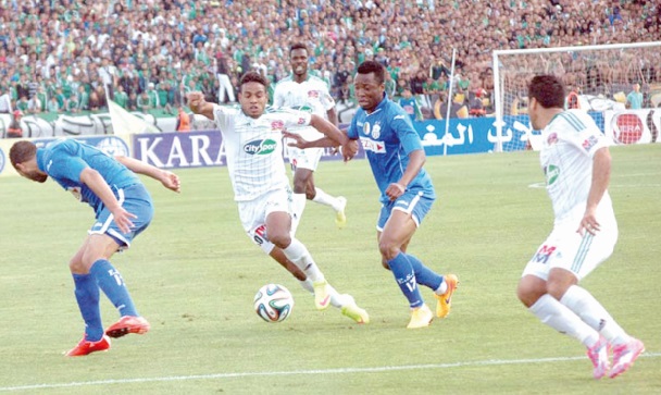 ​La défense du Raja gâche la fête  de ses supporters au derby maghrébin
