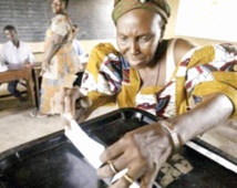 Au Togo on prend le même et on recommence Au Togo on prend le même et on recommence