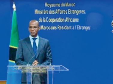 Le chef de la diplomatie tanzanienne salue le développement du Maroc, une source d’inspiration pour son pays