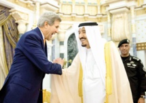 Kerry presse l'Arabie Saoudite d'accorder une pause humanitaire au Yémen Kerry presse l'Arabie Saoudite d'accorder une pause humanitaire au Yémen
