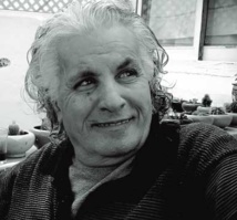 Feu Hassan Mégri célébré au Forum international de luth à Fujairah Feu Hassan Mégri célébré au Forum international de luth à Fujairah