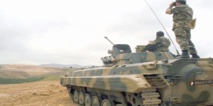 Une vingtaine de "terroristes" tués par l'armée algérienne à Bouira Une vingtaine de "terroristes" tués par l'armée algérienne à Bouira