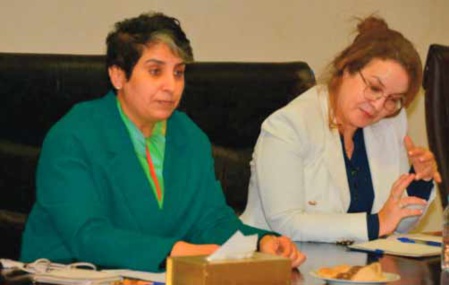 L’OFI et le FPE fustigent les voix misogynes et rétrogrades et réitèrent leur solidarité avec les femmes palestiniennes victimes des agressions israéliennes L’OFI et le FPE fustigent les voix misogynes et rétrogrades et réitèrent leur solidarité avec les femmes palestiniennes victimes des agressions israéliennes