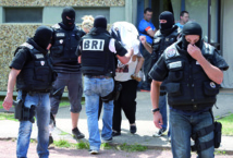 Yassin Salhi a envoyé un selfie avec la tête de sa victime via WhatsApp Yassin Salhi a envoyé un selfie avec la tête de sa victime via WhatsApp