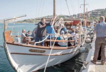 Israël intercepte un navire de militants pro-palestiniens en mer Israël intercepte un navire de militants pro-palestiniens en mer