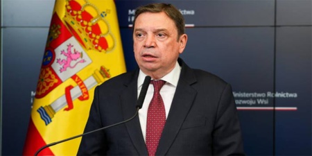 Luis Planas, ministre espagnol de l'Agriculture, de la Pêche et de l'Alimentation. Luis Planas, ministre espagnol de l'Agriculture, de la Pêche et de l'Alimentation.