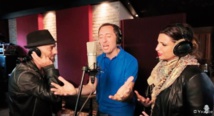 Gad Elmaleh retrouve Jamel Debbouze pour une «Danse de la joie» exaltante Gad Elmaleh retrouve Jamel Debbouze pour une «Danse de la joie» exaltante