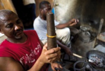 Les artisans d'Haïti se lancent dans la mode de prestige éthique Les artisans d'Haïti se lancent dans la mode de prestige éthique