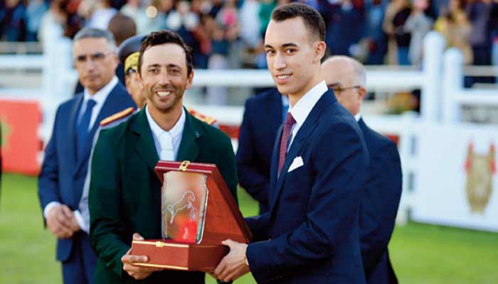 SAR le Prince Héritier Moulay El Hassan a présidé, dimanche, le GP de SM le Roi Mohammed VI du Concours officiel de saut d'obstacles 3* de la Garde Royale. Ph: Khalid Chafik