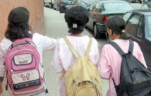 Mettre fin à toutes les formes de discrimination à l’égard des jeunes filles Mettre fin à toutes les formes de discrimination à l’égard des jeunes filles