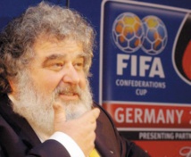 L’Américain Chuck Blazer suspendu à vie L’Américain Chuck Blazer suspendu à vie