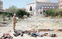 Une vingtaine de civils tués dans des raids à Alep Une vingtaine de civils tués dans des raids à Alep