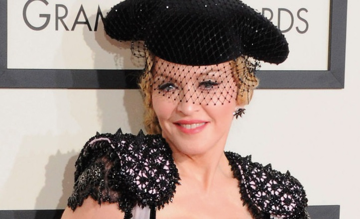 Madonna frise l'insolence à Broadway Madonna frise l'insolence à Broadway